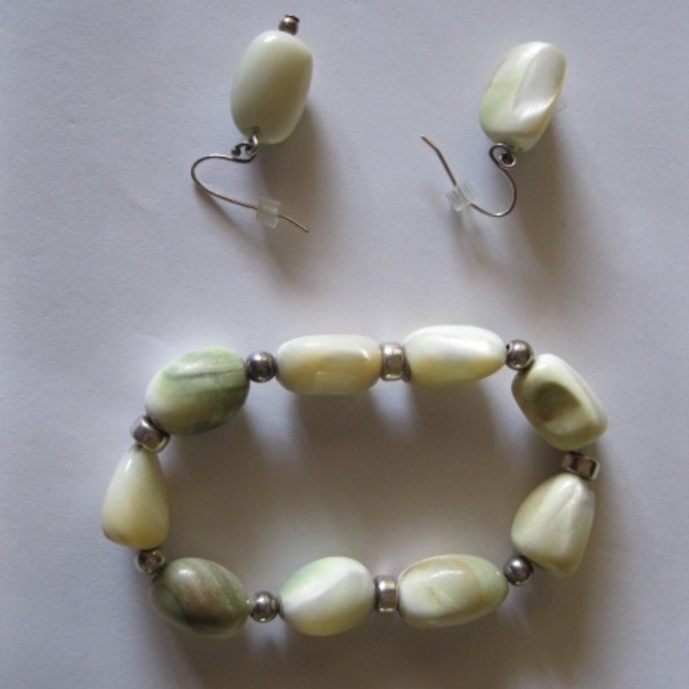 Bracelet and Earring set